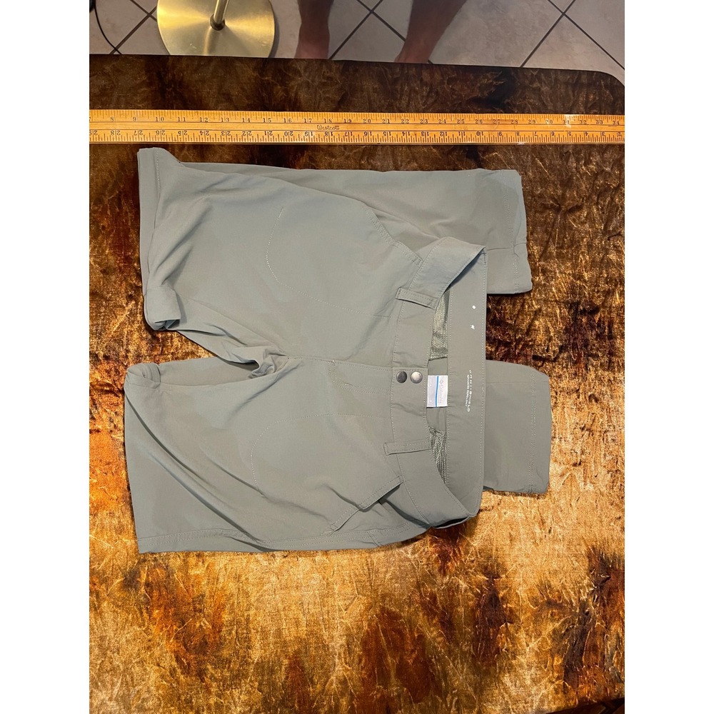 Columbia Omni-Shield Hiking Pants Womens Gray AK8120 Outdoor Stretch 10 Inseam